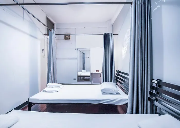 Ali Hotel 2*