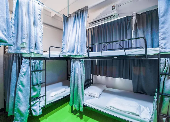 Ali Hotel 2*